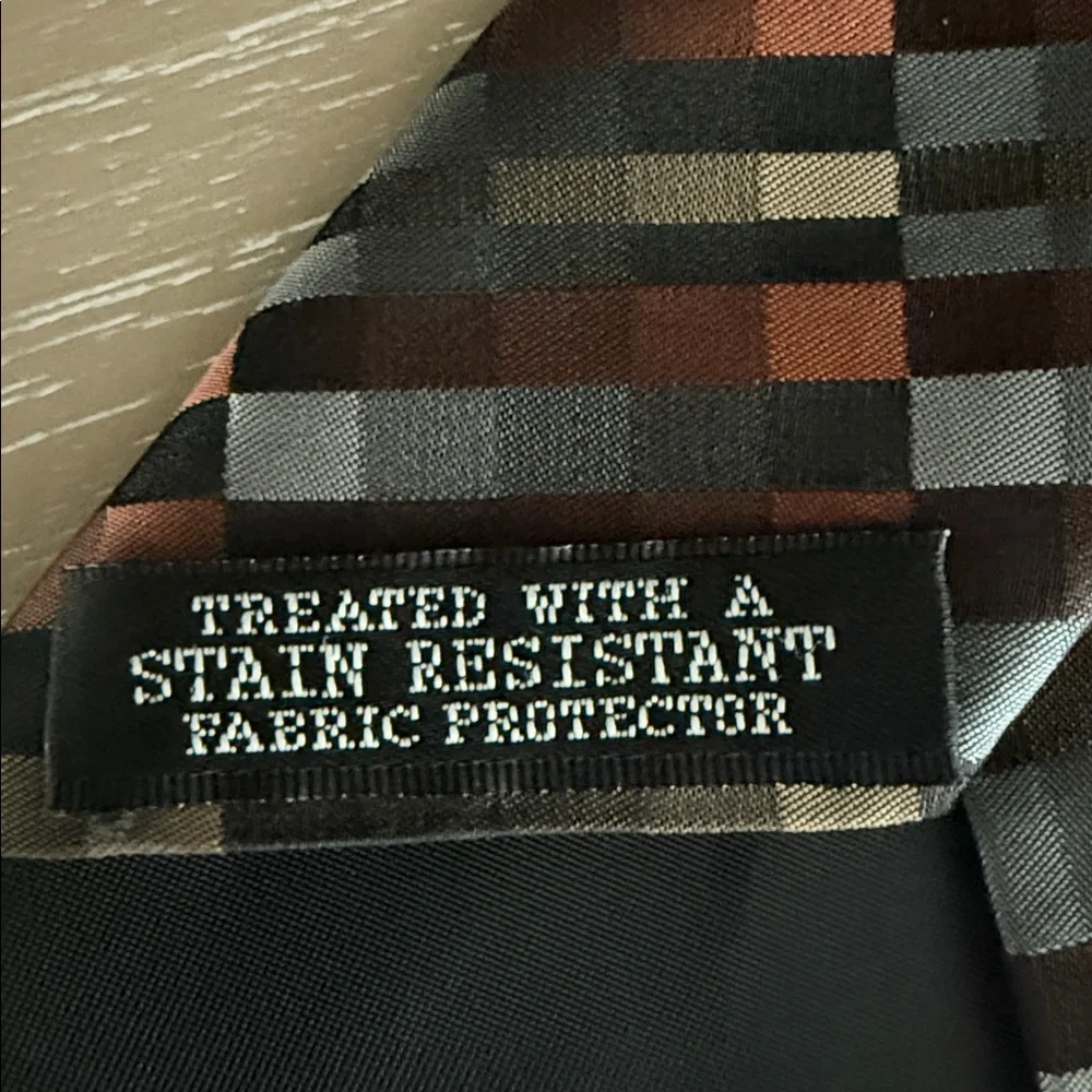GEOFFREY BEENE Men's Neck Tie